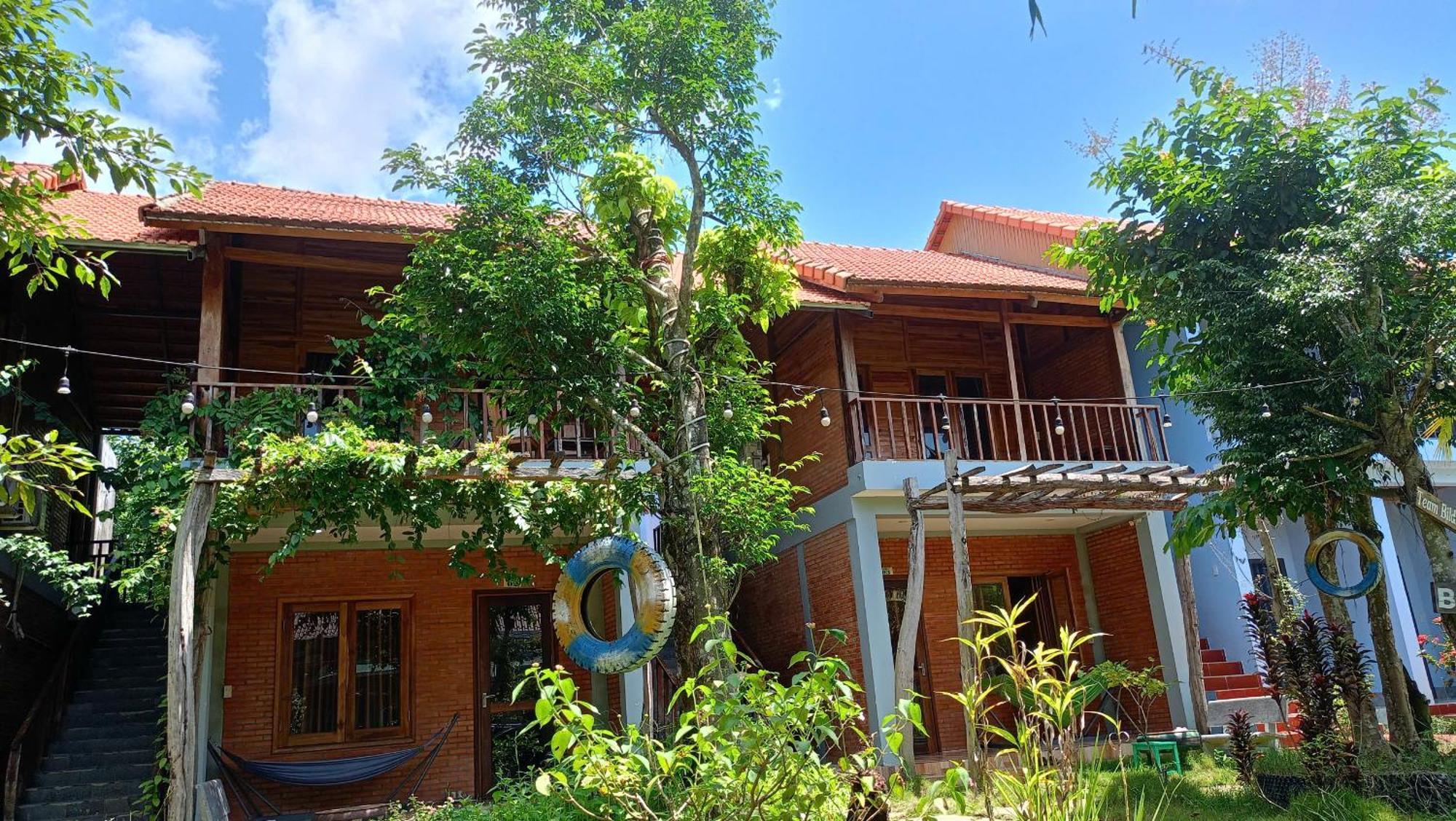 Sunny Eco Lodge Cat Tien Exterior photo